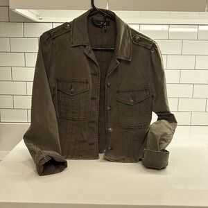 Women’s Paige size 8-10 (approx) vintage green